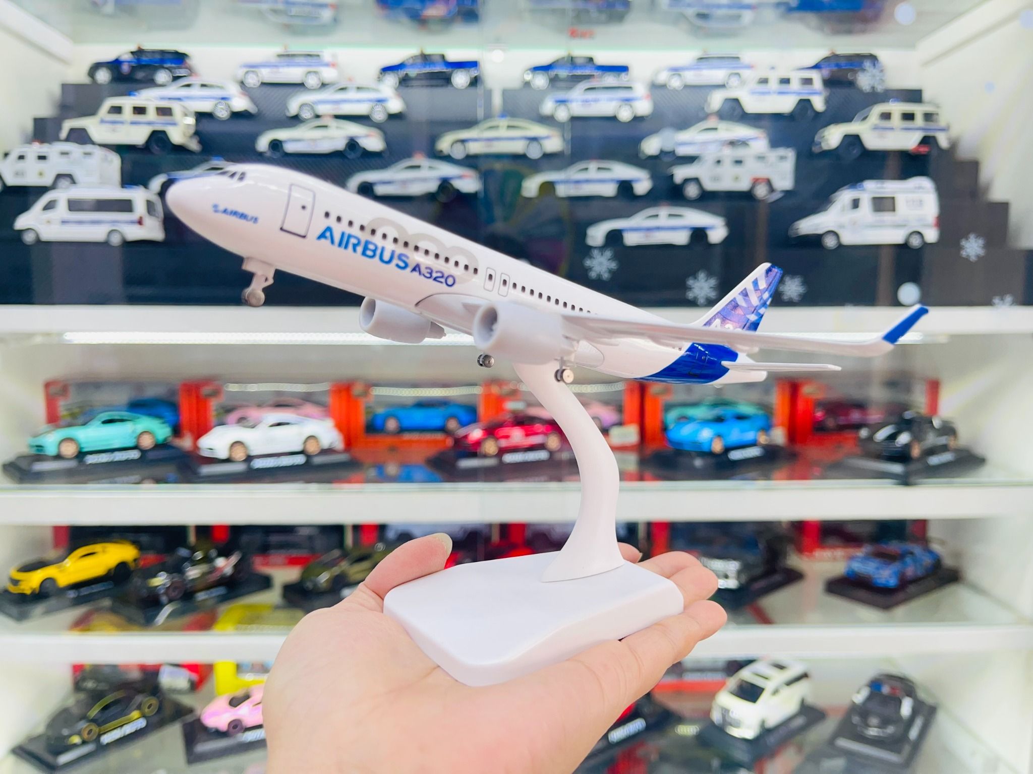 Mô hình máy bay USA Airbus A320 neo 20cm MB20004