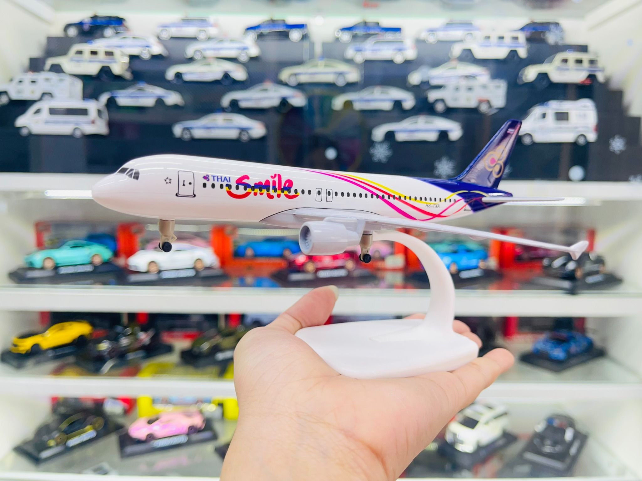 Mô hình máy bay Thai Smile Airbus A320-232 20cm MB20007