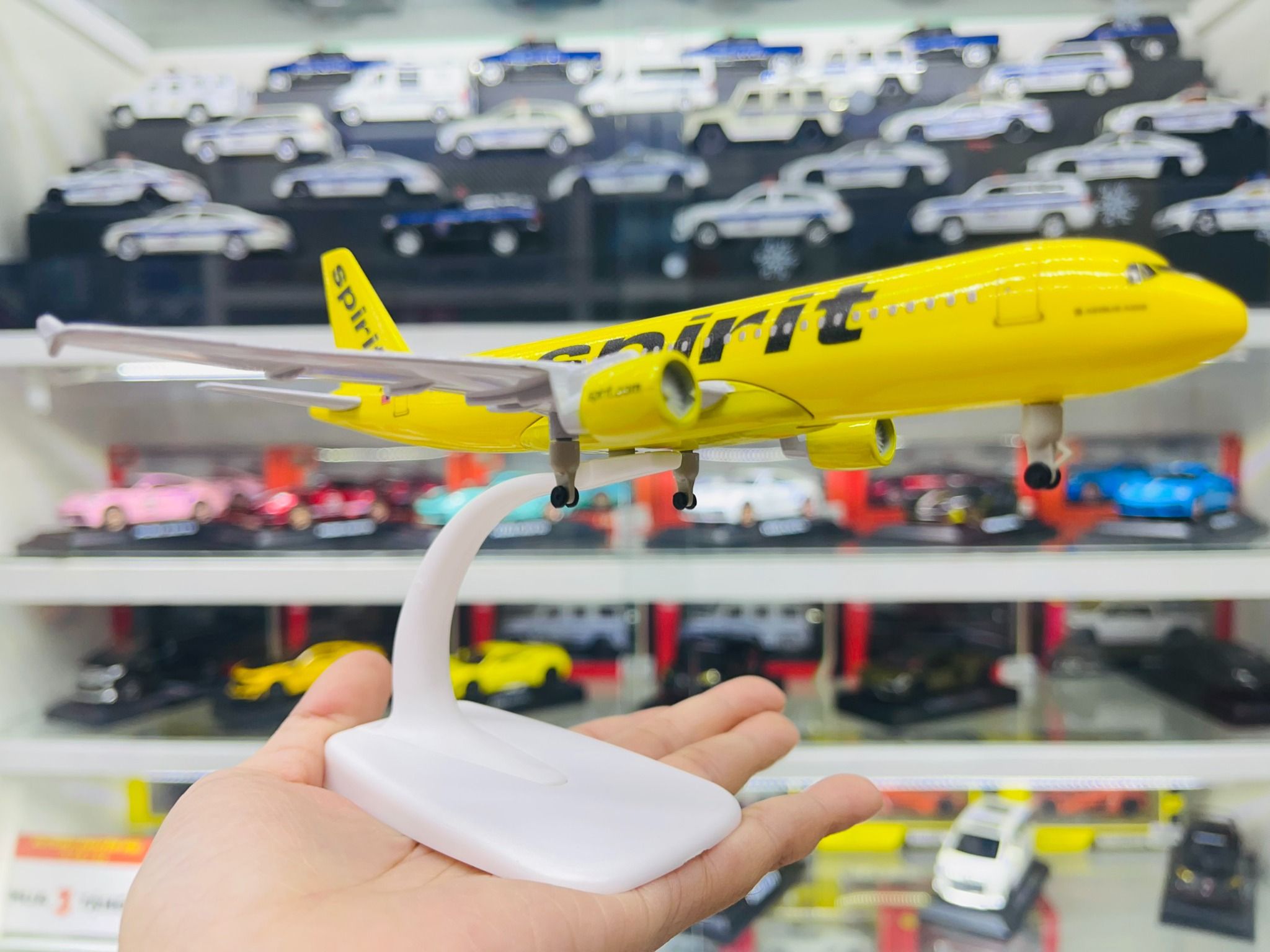 Mô hình máy bay Spirit Airbus A320 20cm MB20022