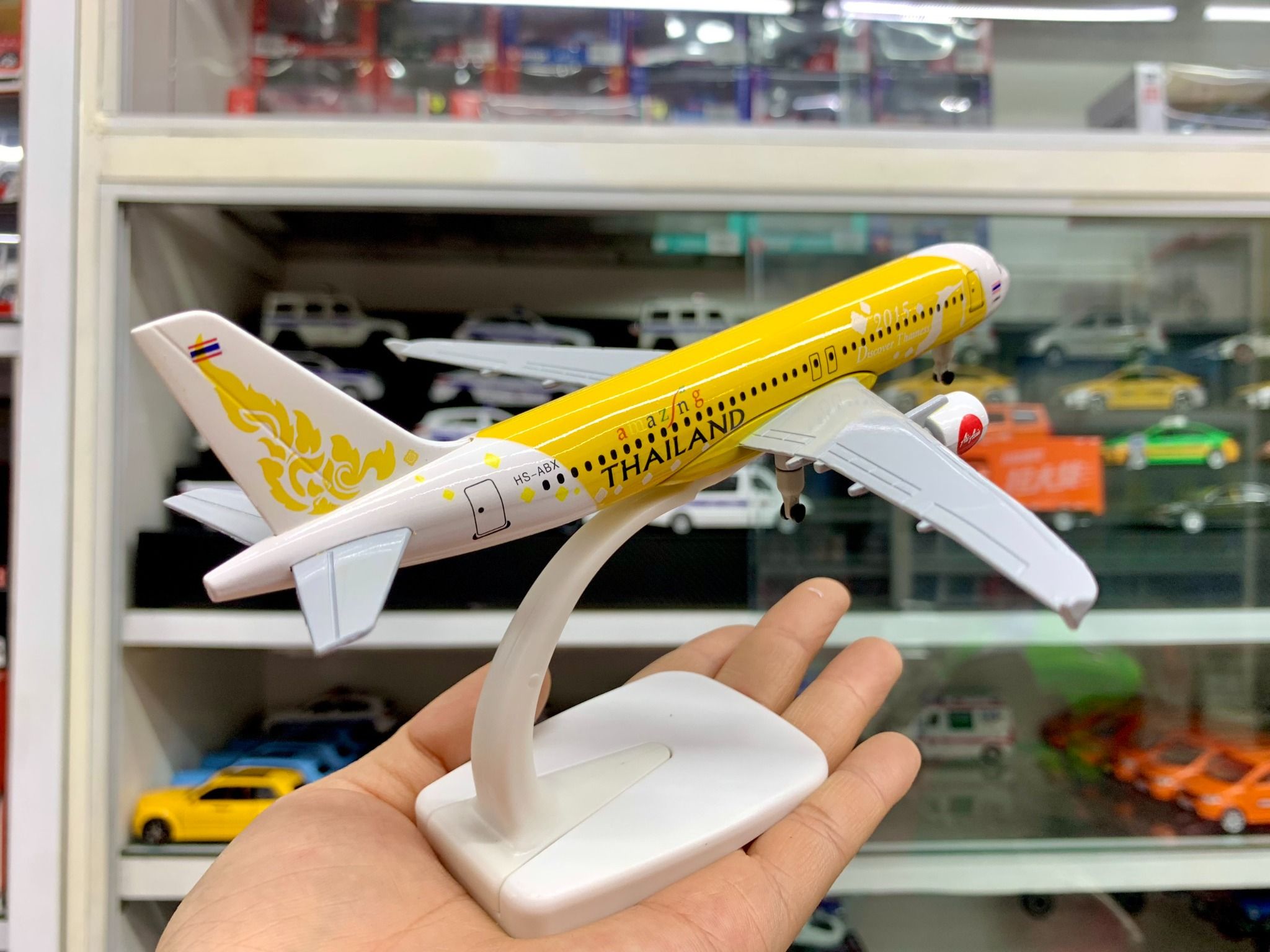 Mô hình máy bay Thai Lan Amazing 2015 Airbus A320 20cm MB20024