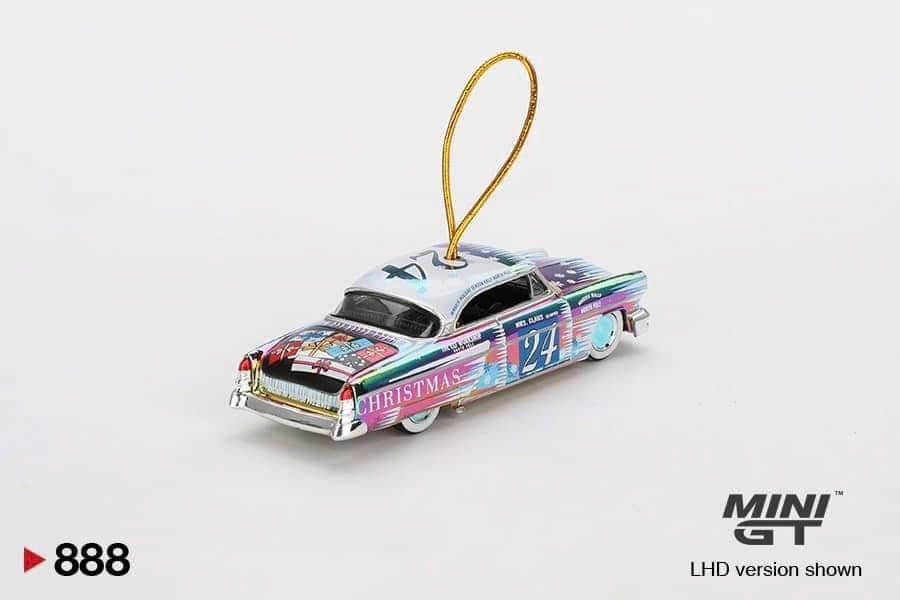 Mô hình xe Lincoln Capri Christmas Hot Rod by Tim Sadchikov 2024 Christmas Edition tỉ lệ 1:64 MiniGT MGT00888