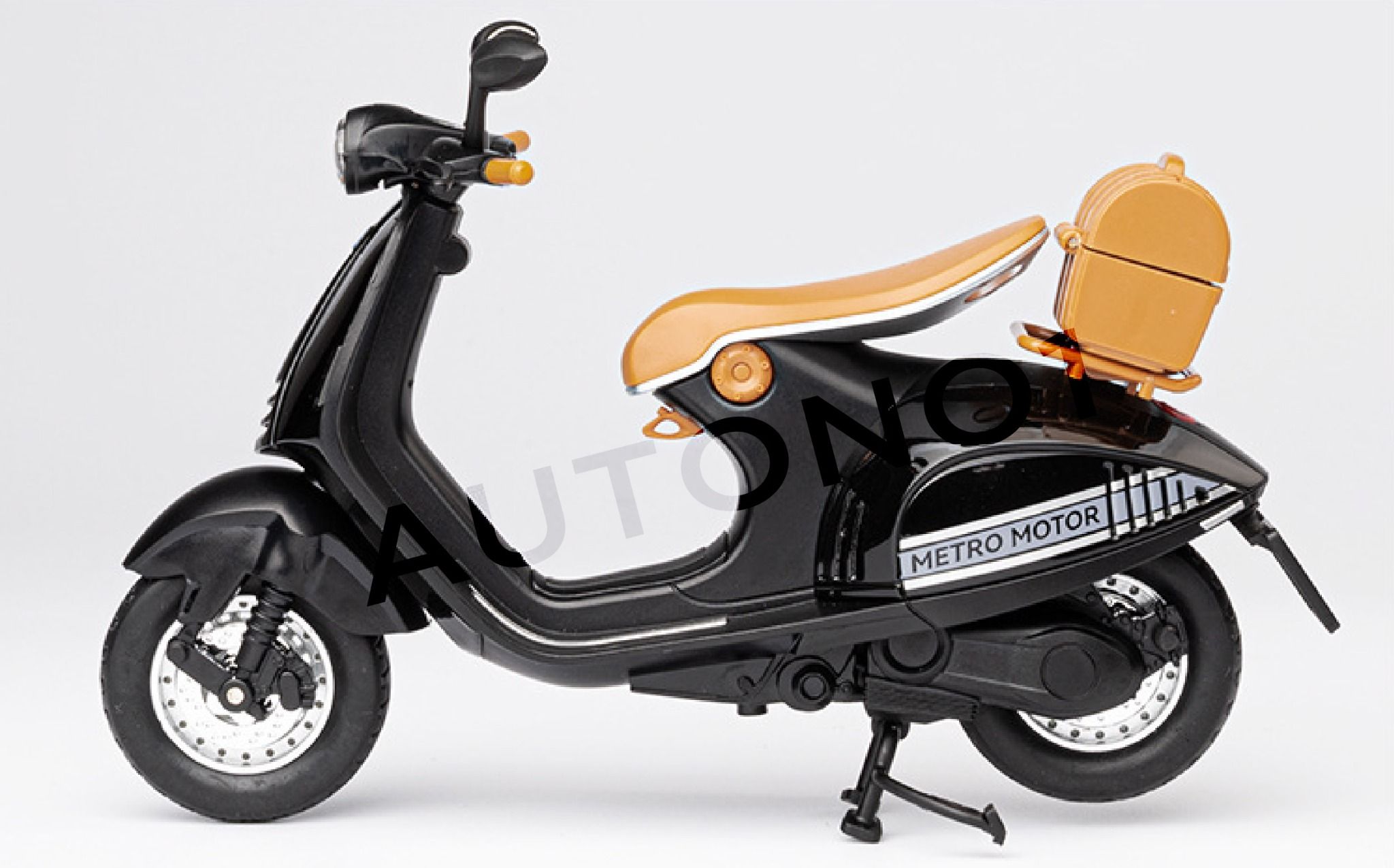 Mô hình xe Vespa 946 có đế - âm thanh - đèn tỉ lệ 1:12 Jiaye model MT12014