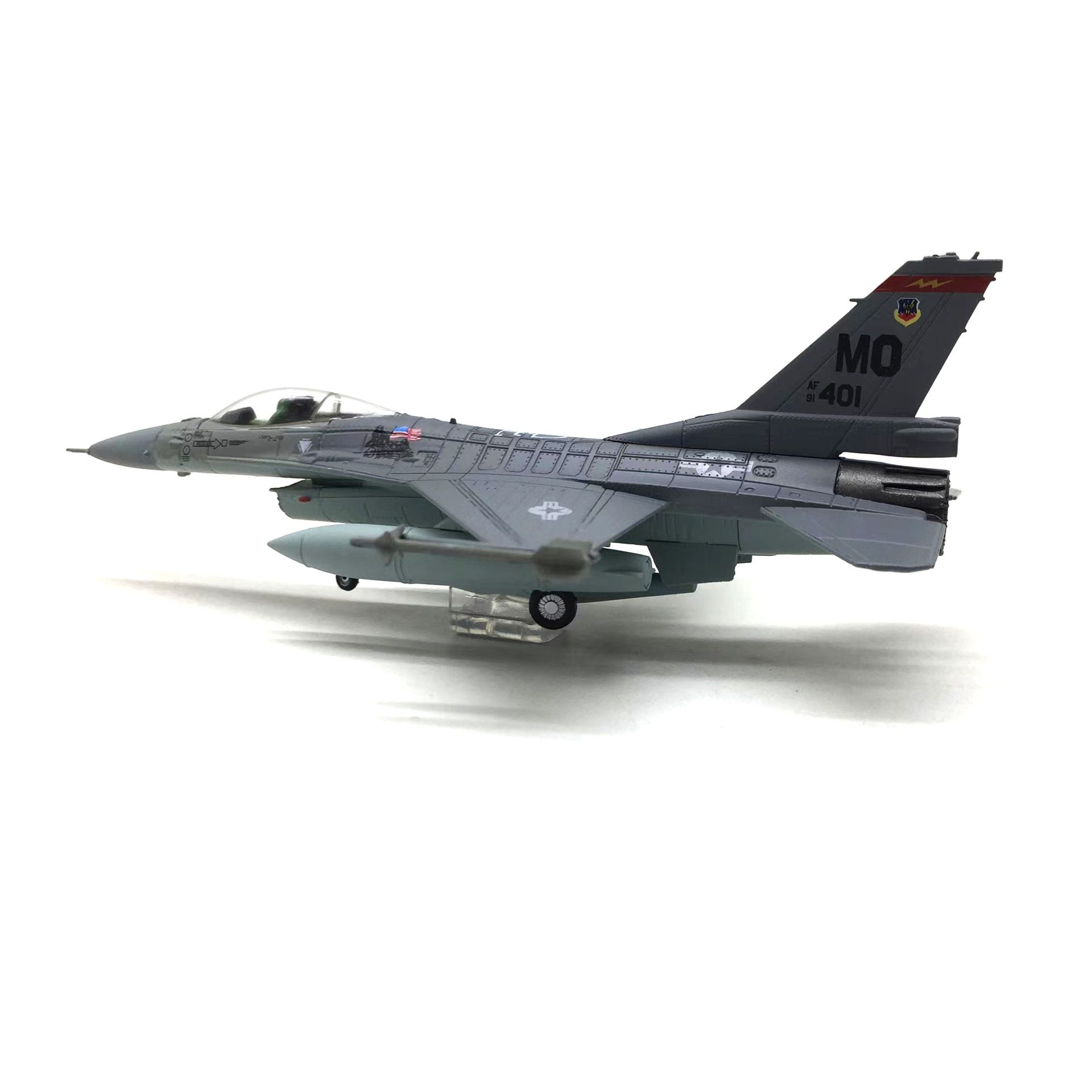  Mô hình máy bay chiến đấu Air Force USA F-16C Falcon tỉ lệ 1:100 Ns models MBQS043 