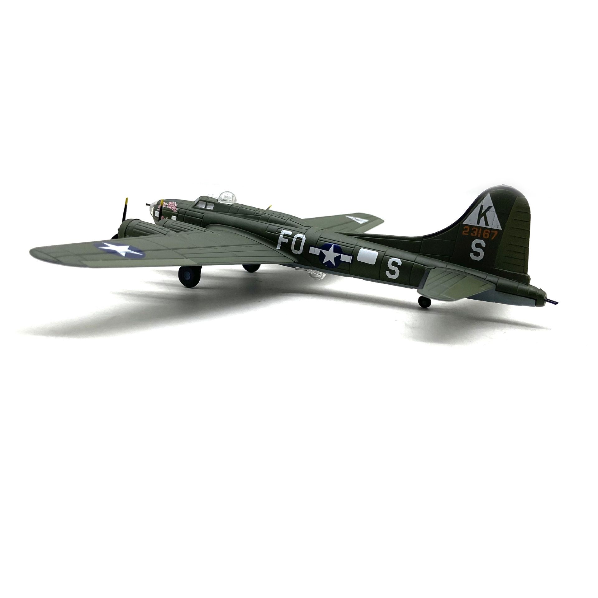 Mô hình máy bay quân sự Mỹ Pháo Đài Bay B-17 tỉ lệ 1:144 MBQS047