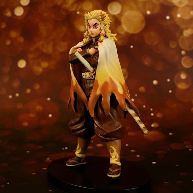 Mô hình nhân vật Demon Slayer Kimetsu No Yaiba Kyojuro Rengoku 15cm FG153