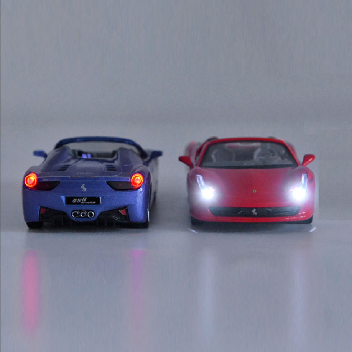 Mô hình xe Ferrari Laferrari tỉ lệ 1:32 Jiaye Model OT32024