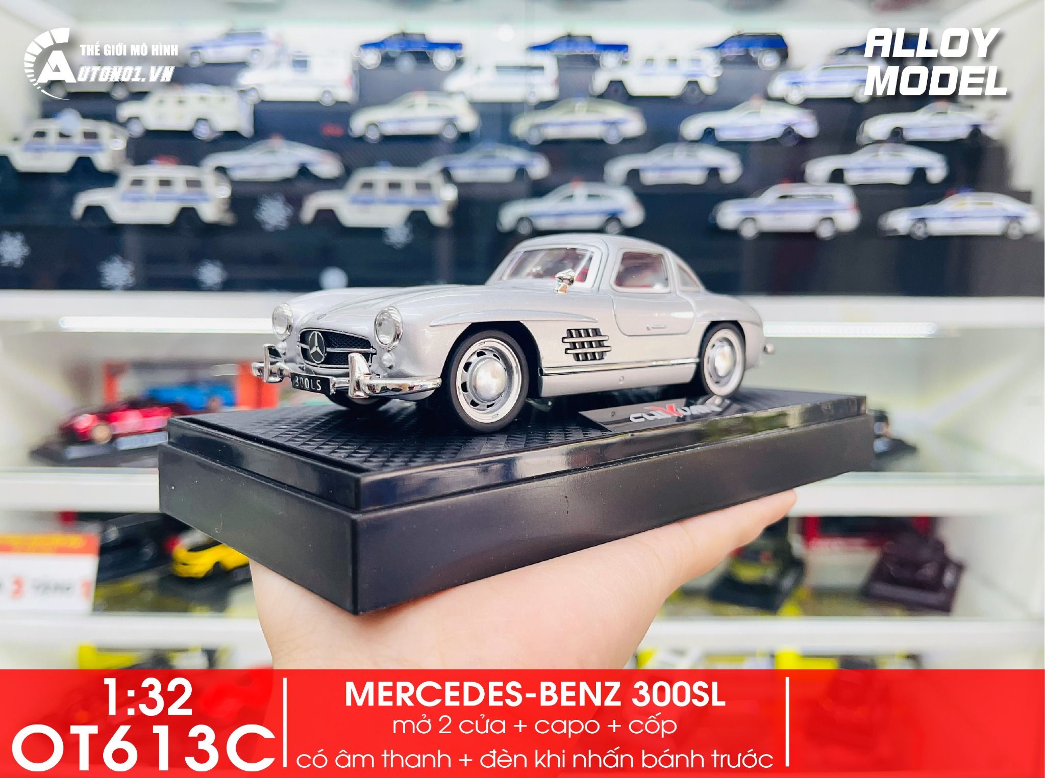 Mô hình xe Mercedes-Benz 300SL full open - có đèn - âm thanh tỉ lệ 1:32 Alloy Model OT613