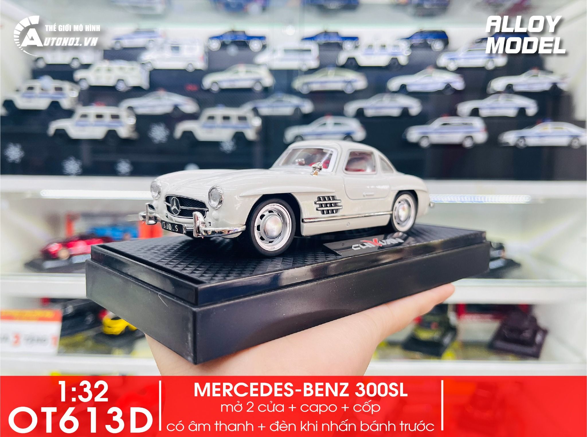 Mô hình xe Mercedes-Benz 300SL full open - có đèn - âm thanh tỉ lệ 1:32 Alloy Model OT613