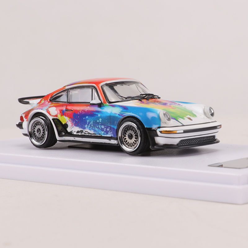Mô hình xe Porsche Singer 930 Art Graffiti Turbo Study tỉ lệ 1:64 Rhino Model RM64-XN930-7