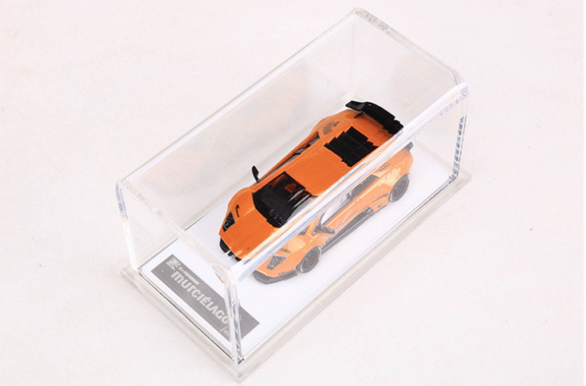 Mô hình xe Lamboghini Murcielago LBWK có đế và hộp mica tỉ lệ 1:64 Onemodel OM-LP670-1