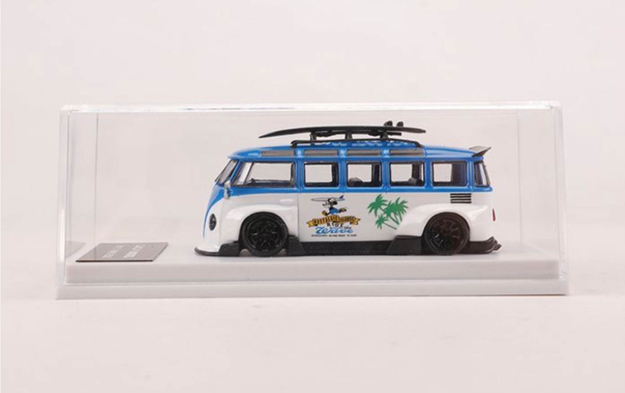 Mô hình xe Volkswagen Bus VW RWB T1 Wide Body tỉ lệ 1:64 có đế và hộp mica LMLF 43-T1