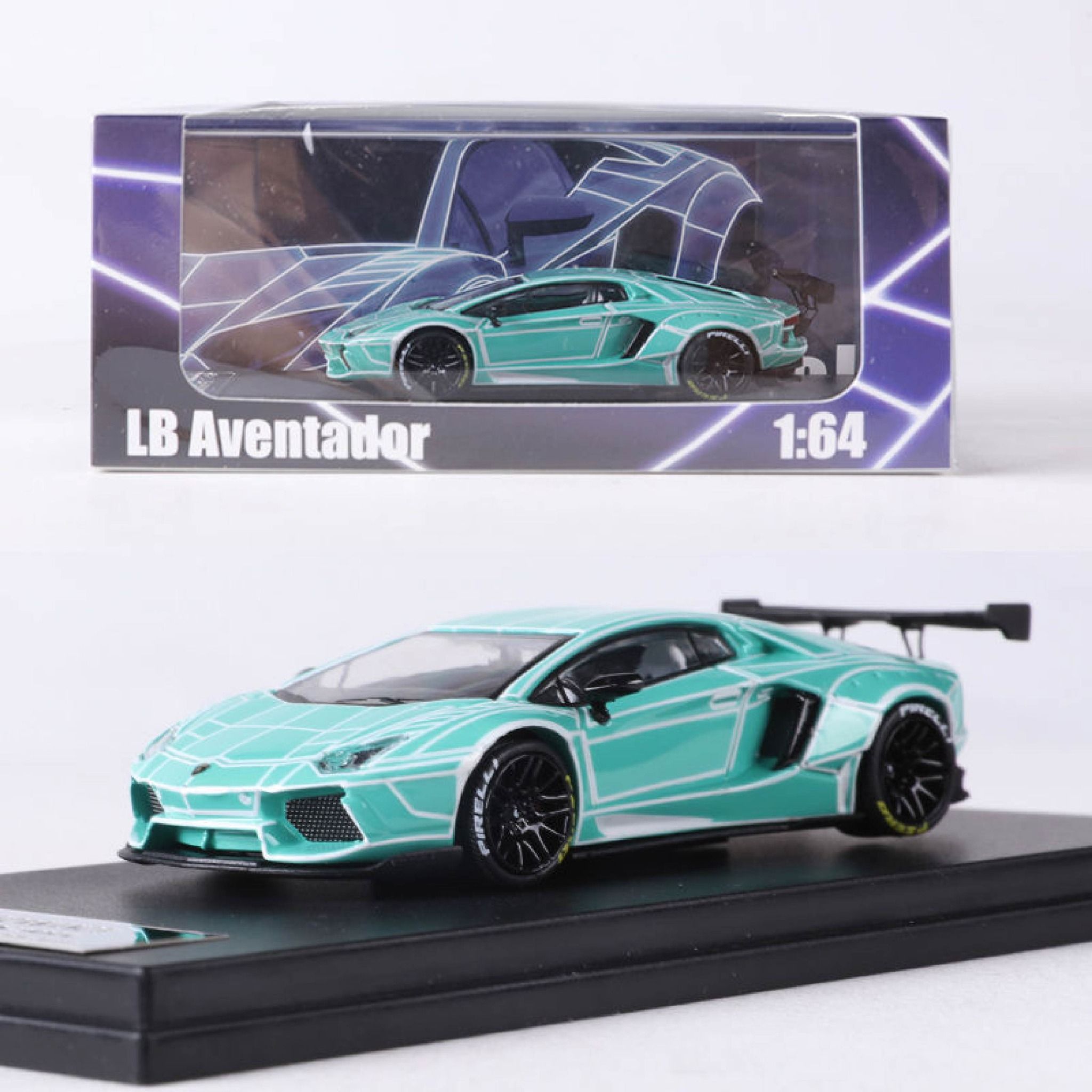 Mô hình xe Lamboghini LP700 Aventador phiên bản tiêu chuẩn tỉ lệ 1:64 có đế và hộp mica King Model OT64033