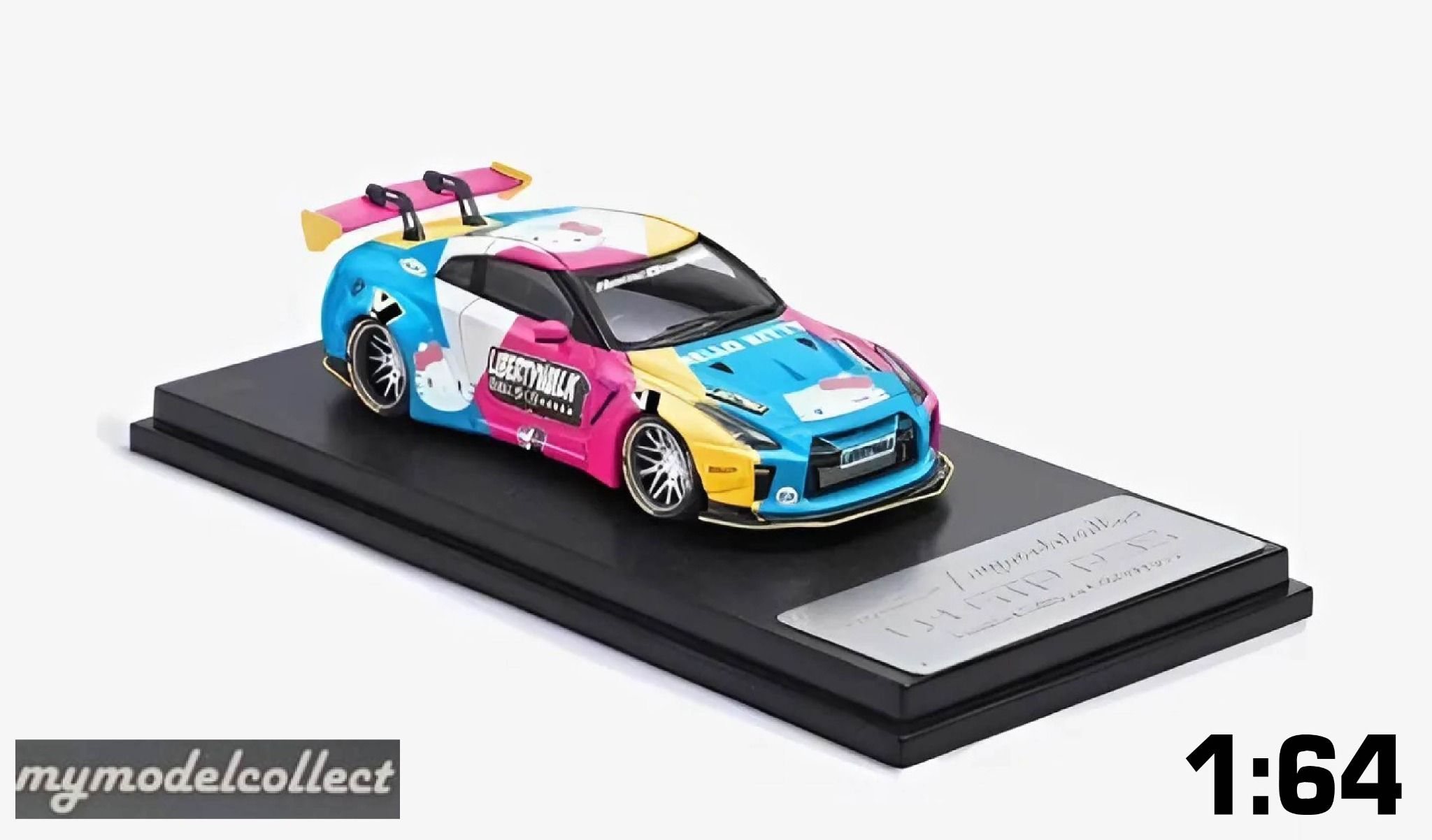 Mô hình xe GTR R35 LBWK Hello Kitty tỉ lệ 1:64 Model Collect OT64092
