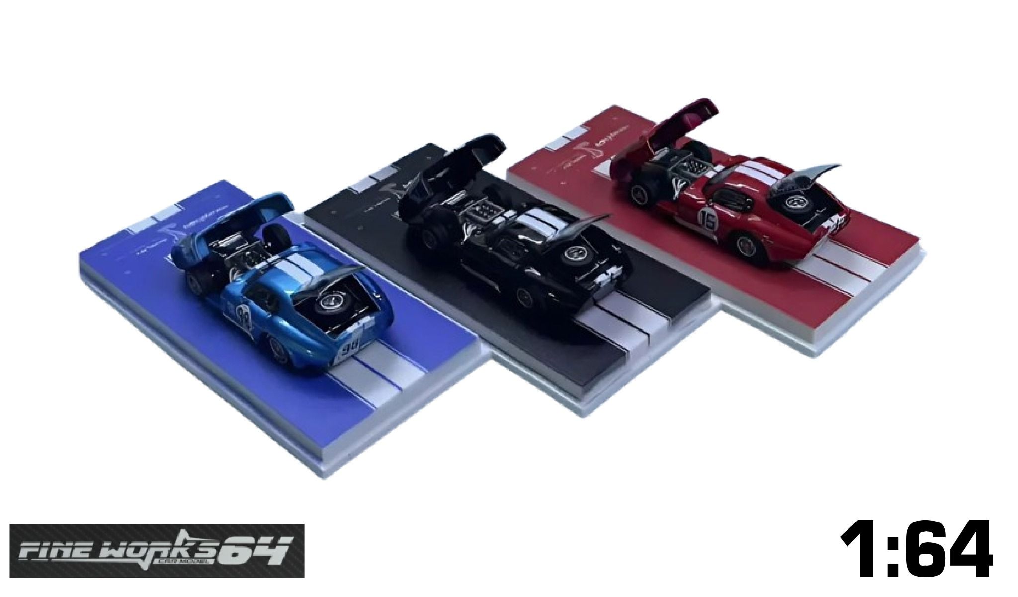 Mô hình xe Ford Shelby Daytona race #98 #15 mở được capo - kính sau tỉ lệ 1:64 FineWorks OT64105
