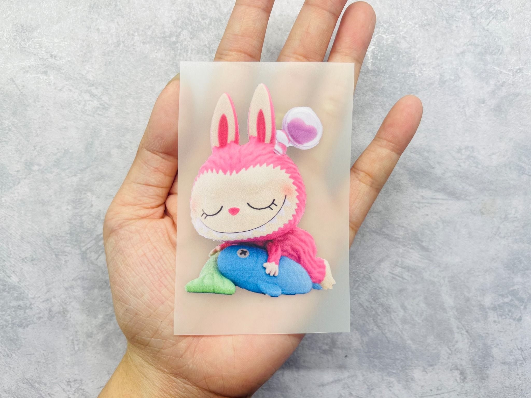 Sticker PET in chuyển nhiệt - hình ủi lên vải - nón - áo - quần Labubu Capybara Autono1 PE002