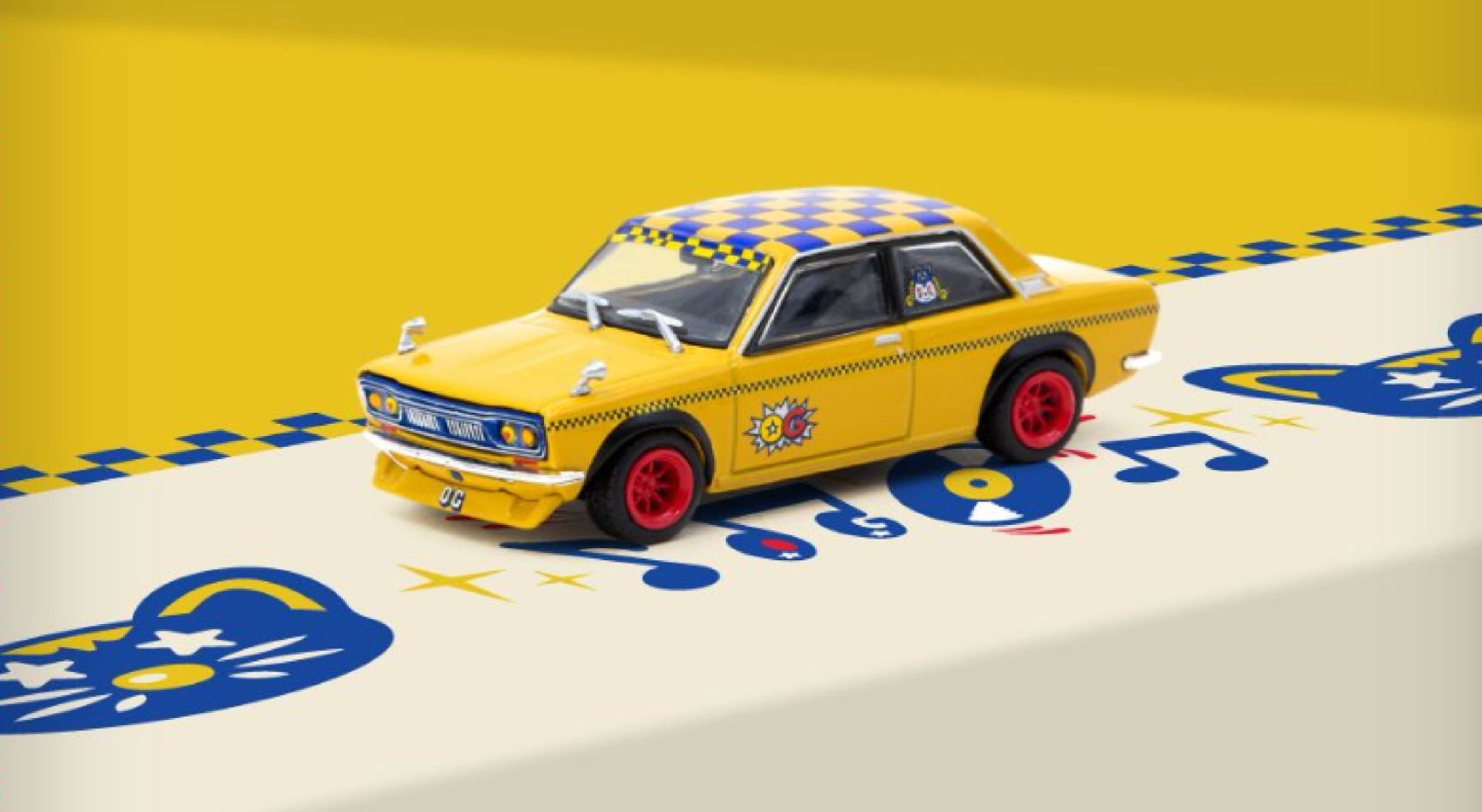 Mô hình xe Datsun 510 Tarmac tỉ lệ 1:64 T64-052-OG