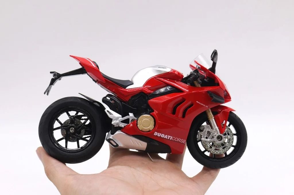  Mô hình xe Ducati V4S 1:12 Huayi Alloy MT073 