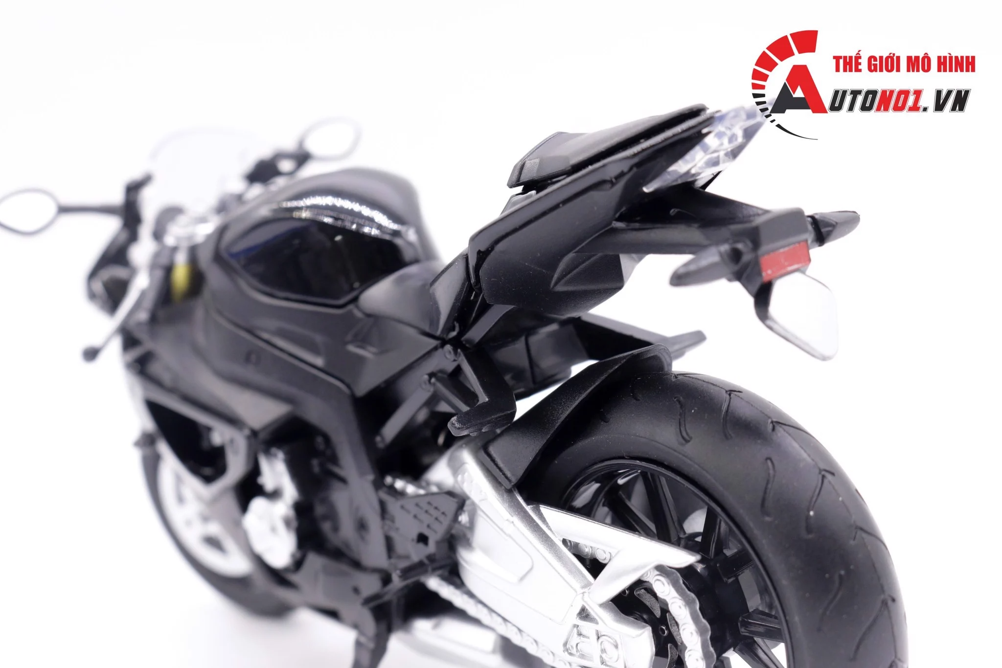 Mô hình xe Bmw s1000rr 2019 1:12 MSZ 7222