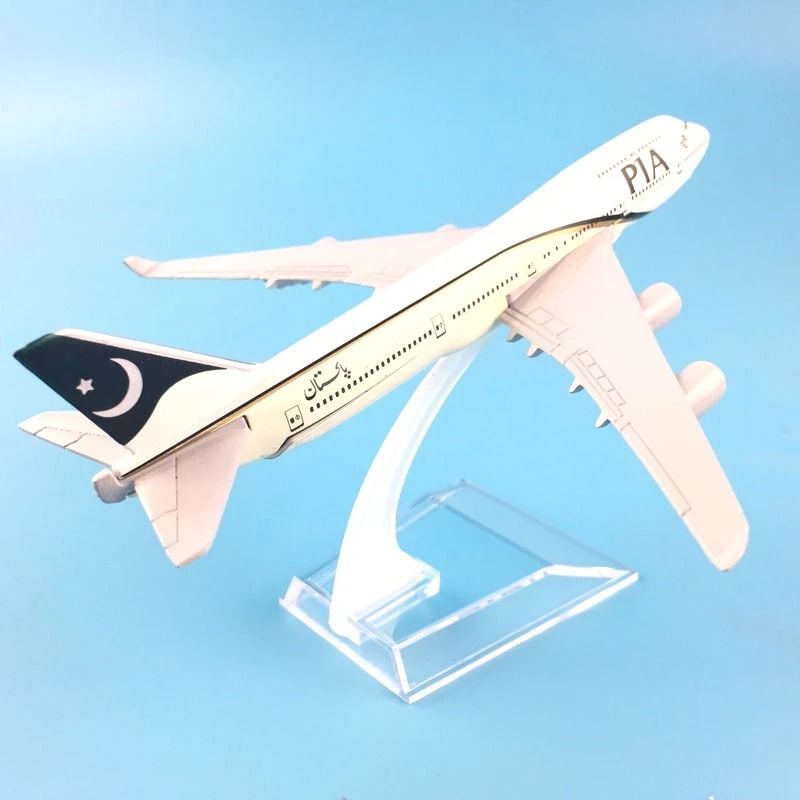 Mô hình máy bay Pakistan PIA Boeing B747 16cm MB16004