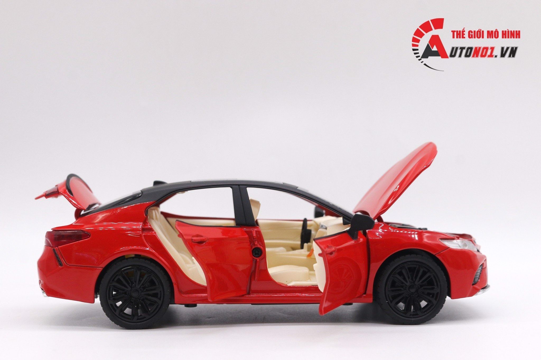  Mô hình xe Sedan Toyota Camry 2020 full open có âm thanh đèn tỉ lệ 1:24 Chezhi OT409 