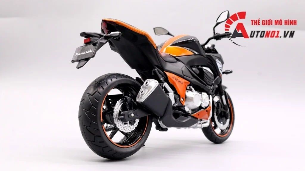 MÔ HÌNH XE KAWASAKI Z800 1:12 AUTOMAXX 5779