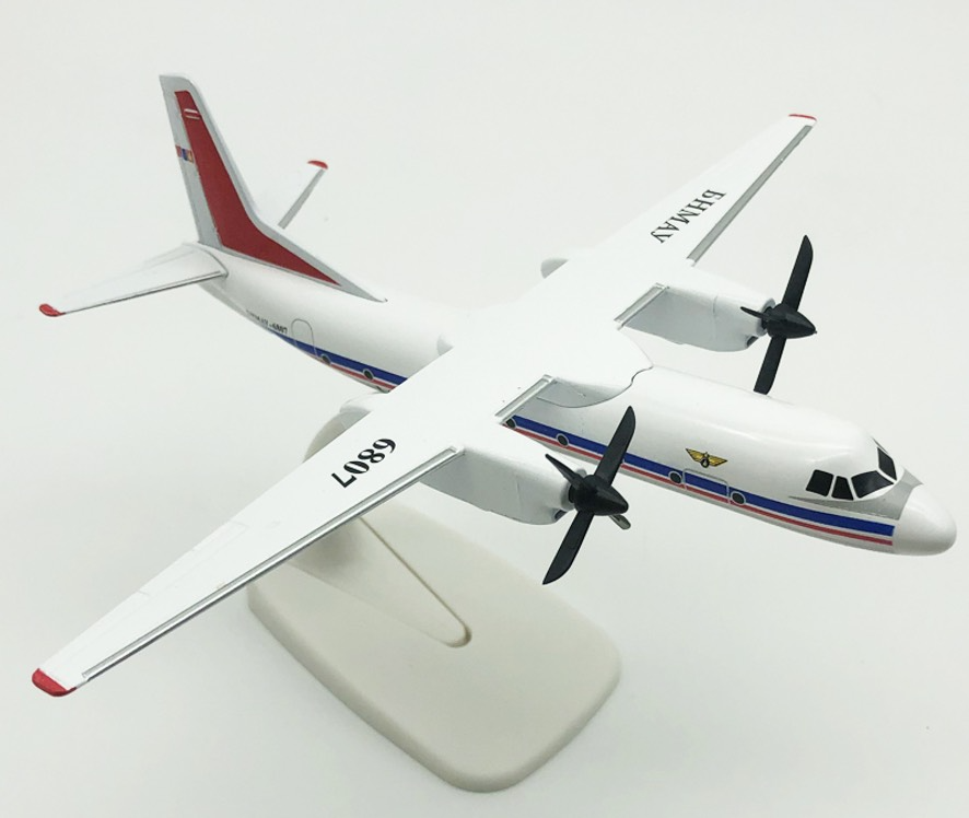 Mô hình máy bay Cánh quạt Mongolia Xinzhou60 ATR 20cm MB20098