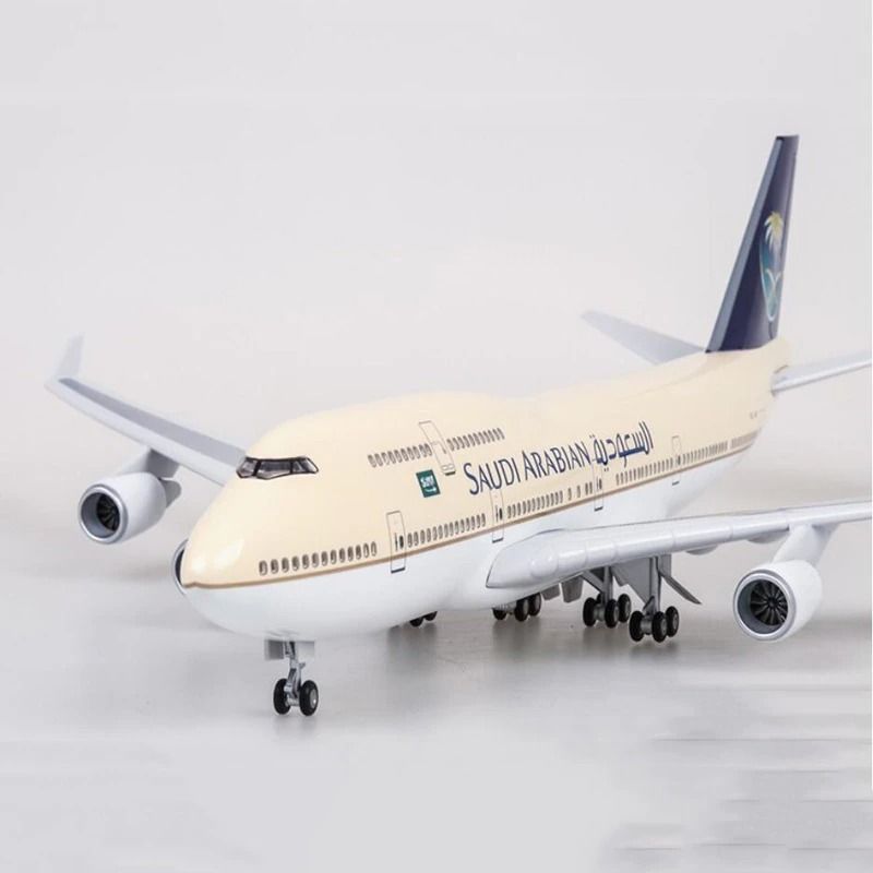 Mô hình máy bay Saudi Arabia Boeing B747-400 Ả Rập 47cm 1:150 có đèn led tự động theo tiếng vỗ tay hoặc chạm MB47018