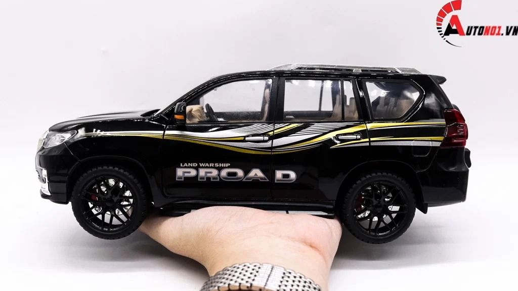 MÔ HÌNH TOYOTA LAND CRUISER PRADO 1:18 WEITUG 7846