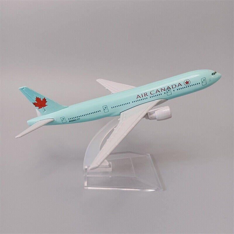 Mô hình máy bay Air Canada Boeing B777 16cm MB16063