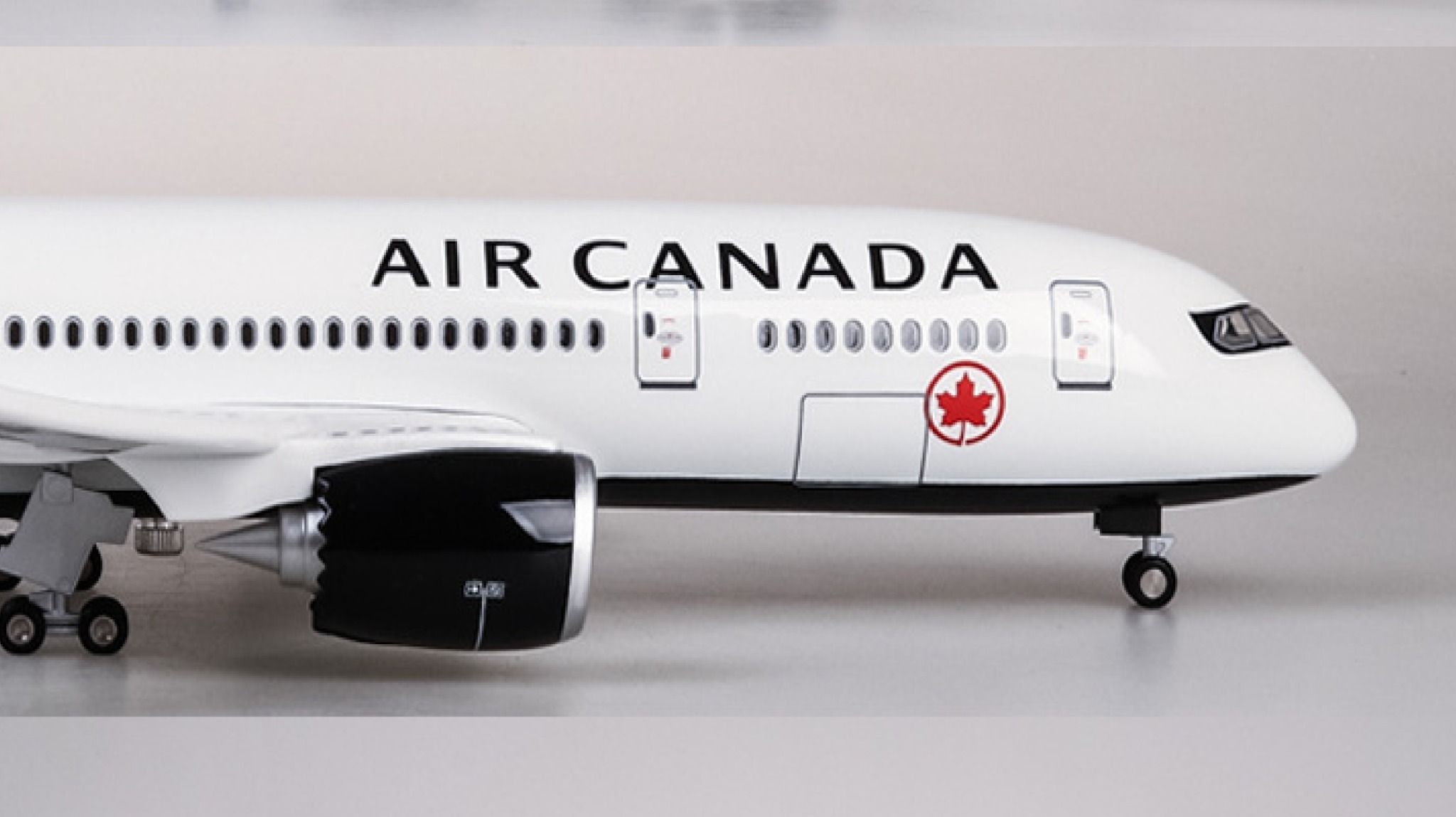 Mô hình máy bay dân dụng Canada Airlines Boeing B787 kích thước 47cm MB47041