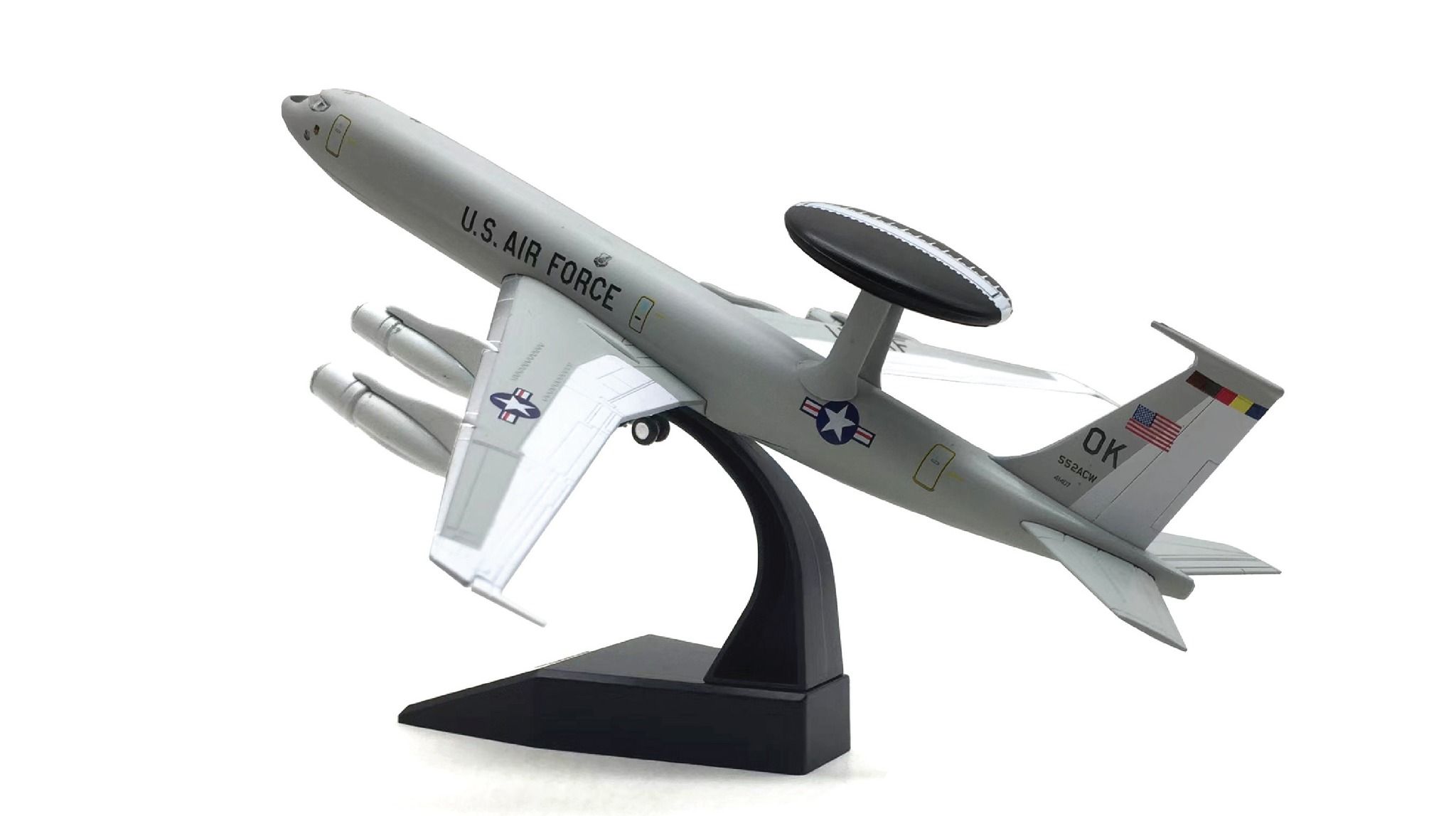 Máy bay quân sự trinh sát phòng không Boeing E-3 Sentry AWACS USAF tỉ lệ 1:200 Ns Model MBQS049