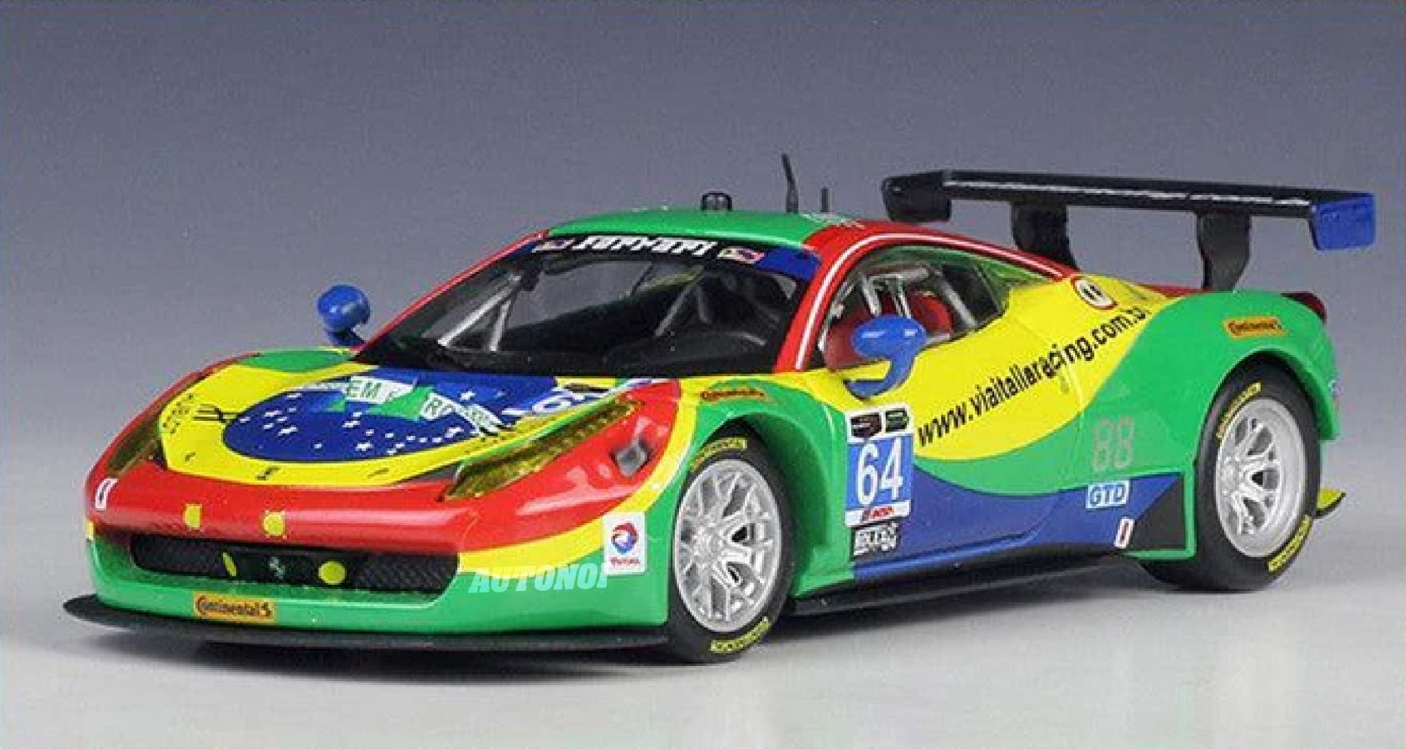 Mô hình xe Ferrari 458 Italia GT3 2015 hộp mica tỉ lệ 1:43 Bburago OT43005