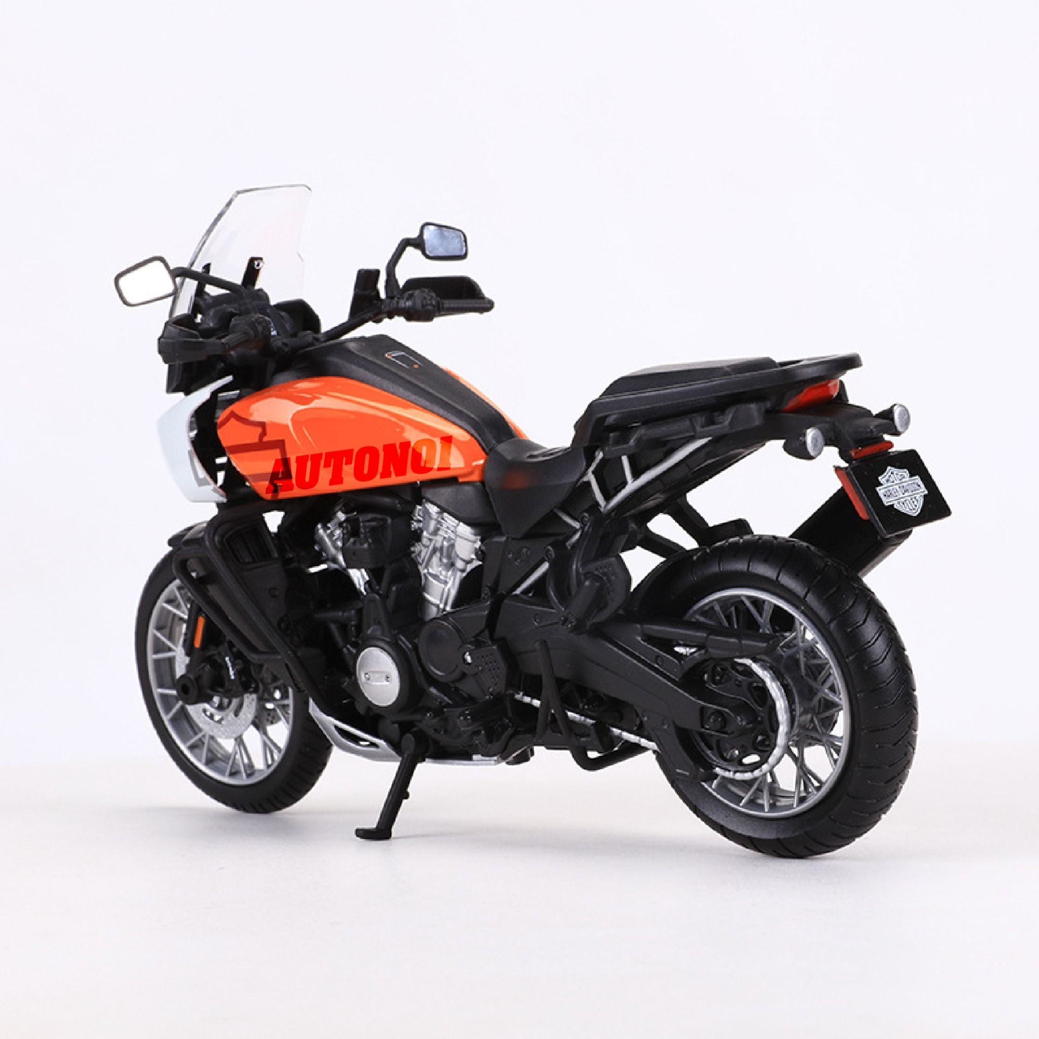 Mô hình xe mô tô Harley Davision Pan America 1200 2021 tỉ lệ 1:12 Maisto 32338 MT12002