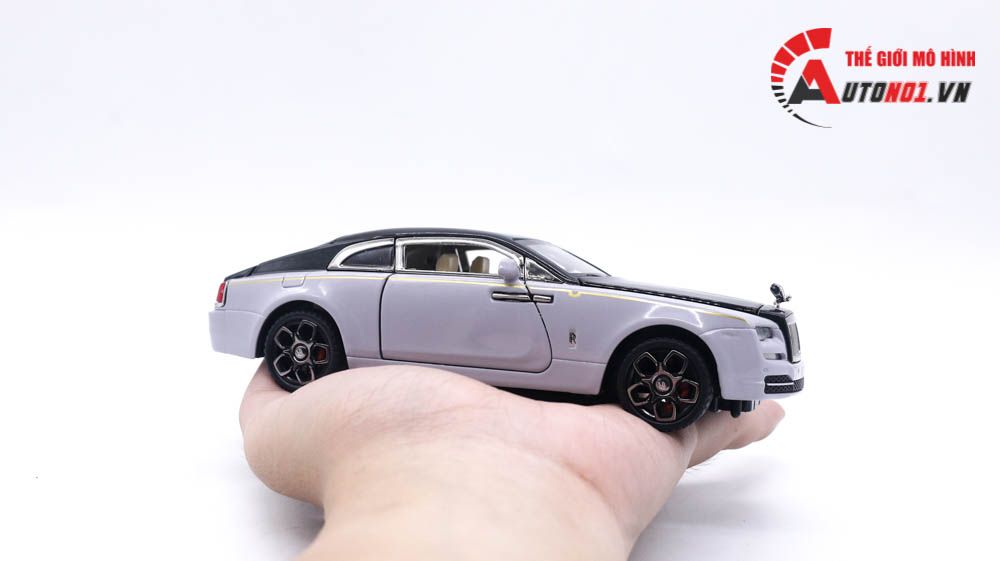 Mô hình xe Roll Royce Phantom Mansory v12 2022 1:32 Double Horses 8106
