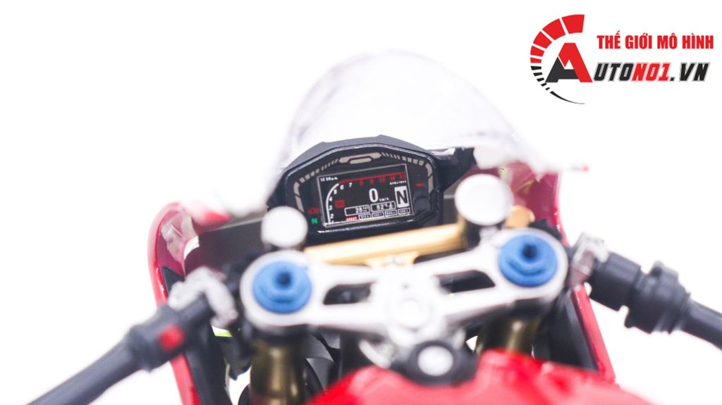 Mô hình xe cao cấp Ducati 1199 Panigale tricolor 1:12 Tamiya D227E