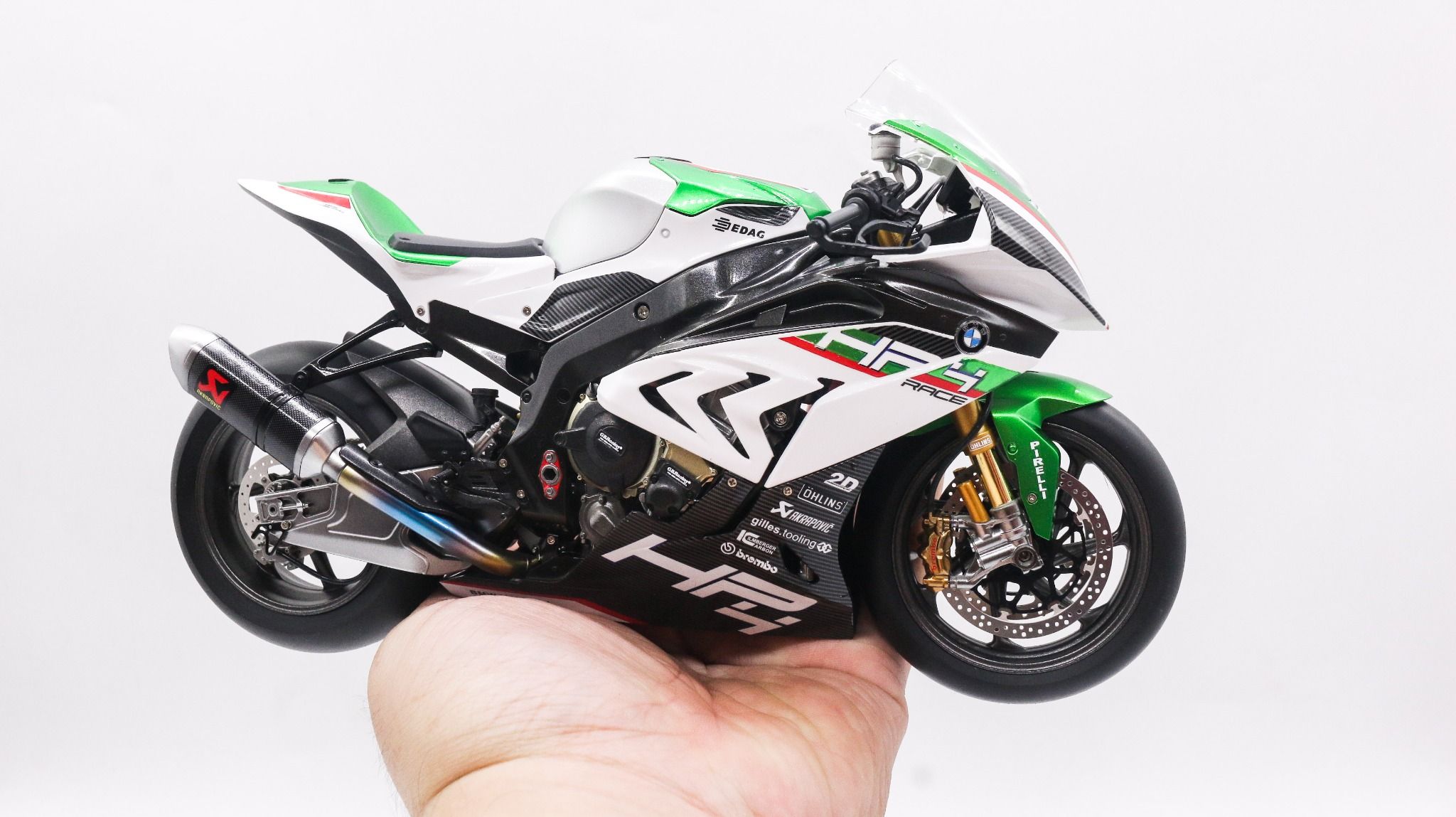  Mô hình xe cao cấp Bmw S1000 HP4 Race 1:9 Meng D230I 