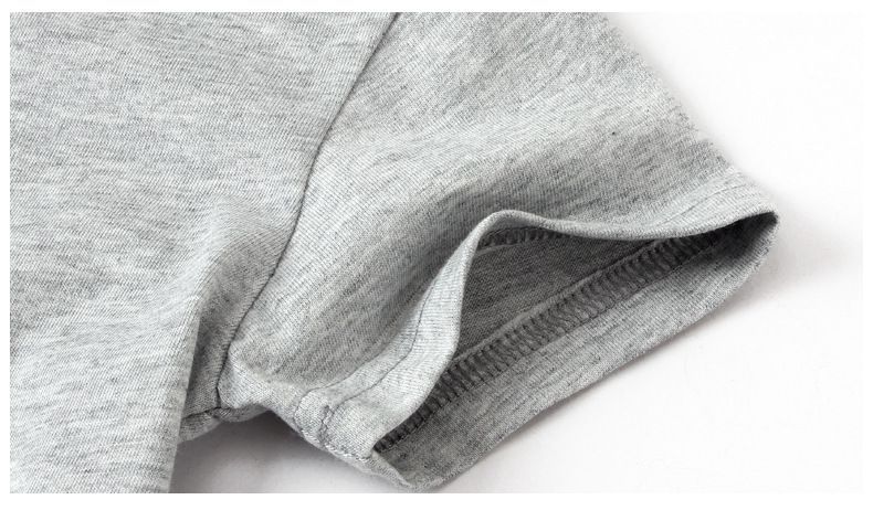 Áo thun cotton bé trai in hình tai nghe