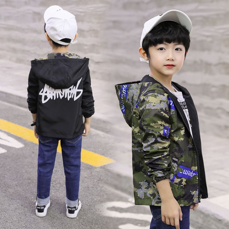 Áo khoác bé trai TrueKids, áo khoác bé trai hai mặt chất kaki dù