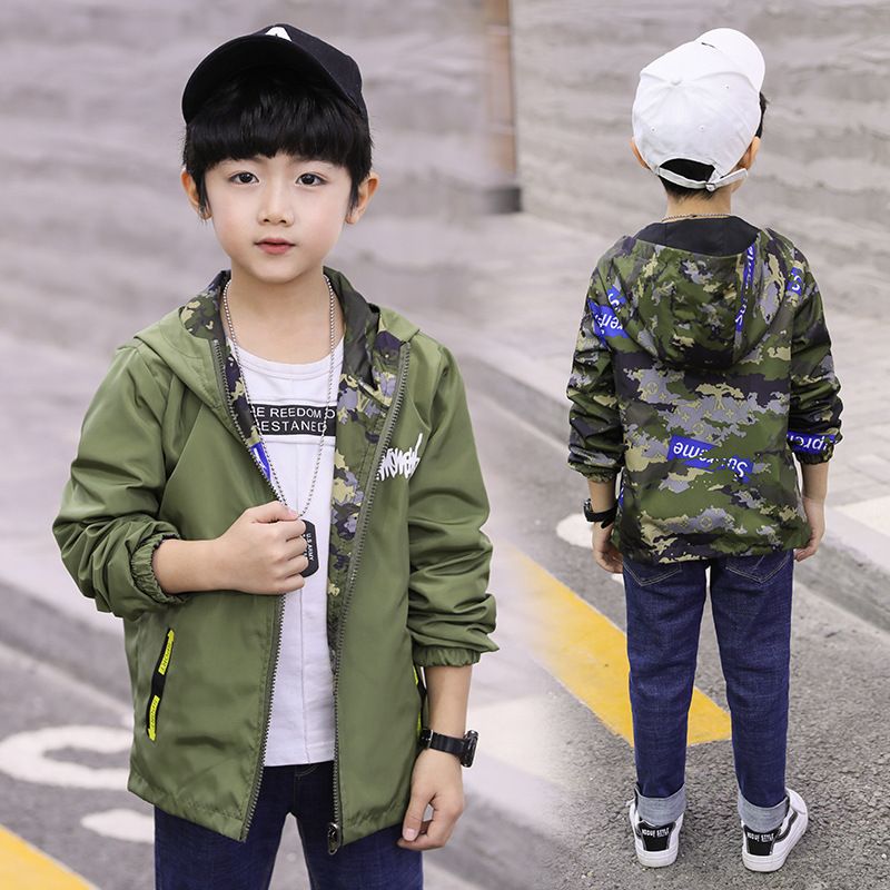 Áo khoác bé trai TrueKids, áo khoác bé trai hai mặt chất kaki dù