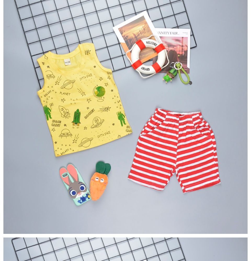 Quần áo trẻ em TrueKids, đồ bộ Bé Trai sát nách in hình vũ trụ size đại cho bé 10 - 40kg