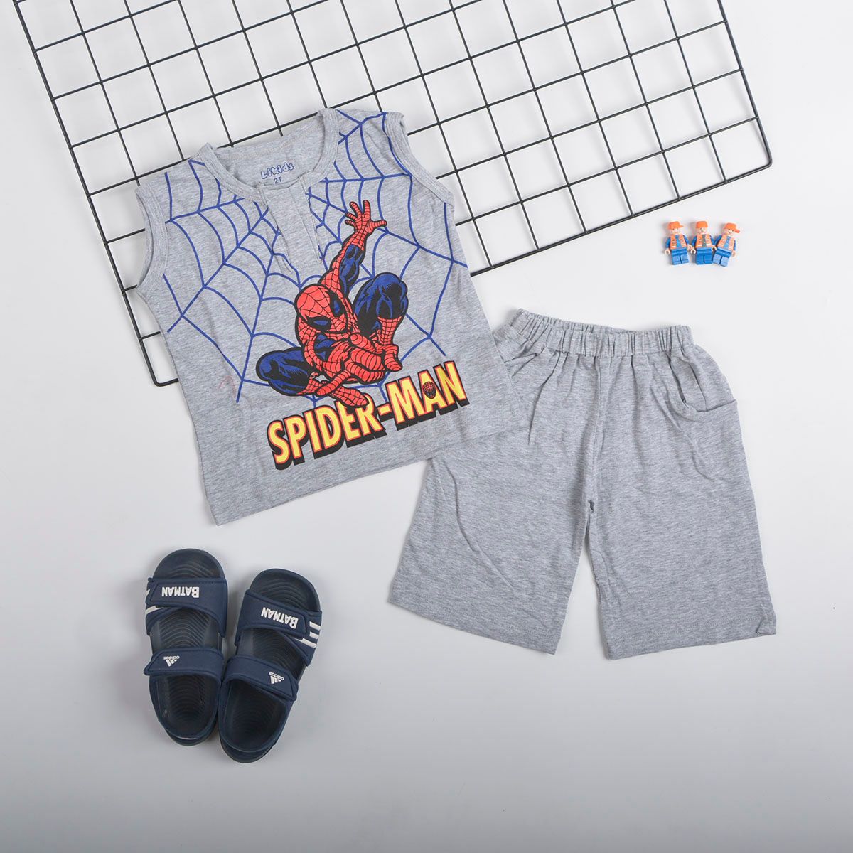 Đồ bộ bé trai TrueKids, đồ bộ sát nách in nhện 4 màu