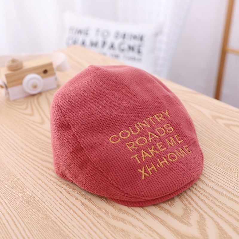 Mũ beret TrueKids, nón bê rê thêu chữ nhiều màu cho bé từ 3 - 8 Tuổi
