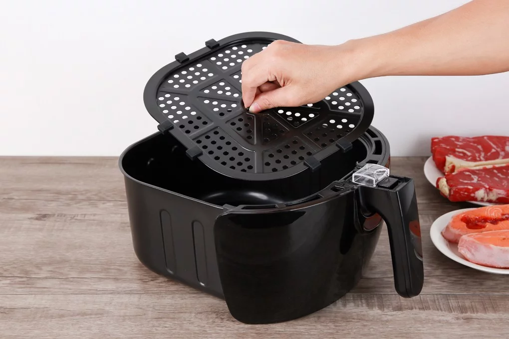 Nồi chiên không dầu điện tử Mishio MK165 5.5L – Màu đen