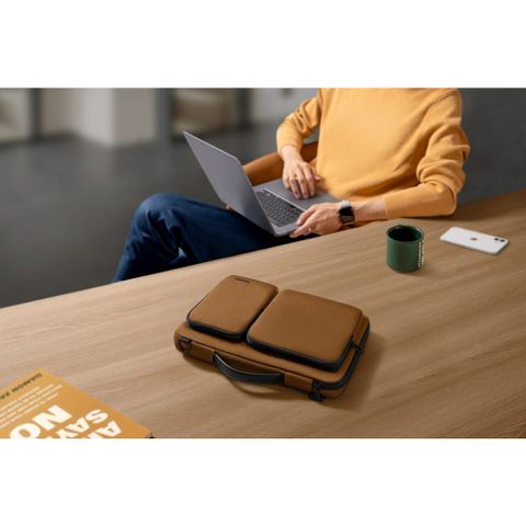  TÚI ĐEO TOMTOC (USA) VERSATILE 360* SHOULDER BAGS Dành Cho MACBOOK 13″14″, ULTRABOOK 13 