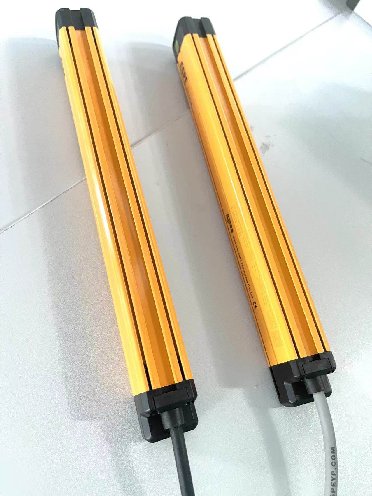 No Dead Zone Safety Light Curtain