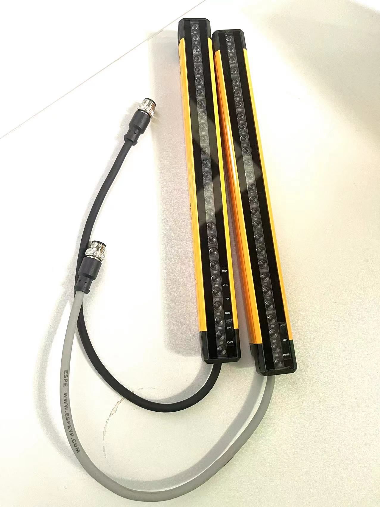 No Dead Zone Safety Light Curtain