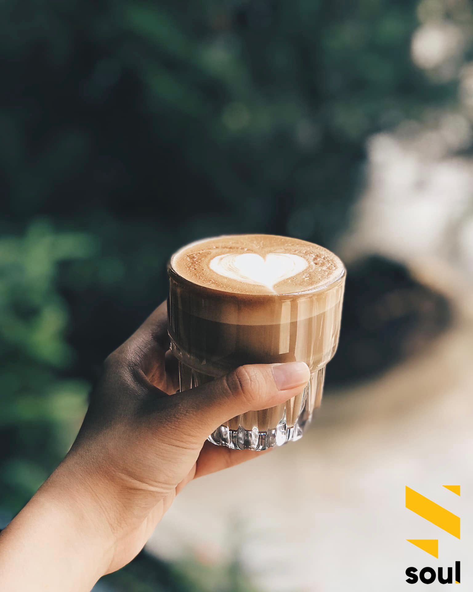 CARAMEL LATTE (HOT/ ICED)