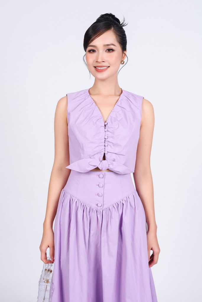 BAS33068 - Áo kiểu dạo phố vải kaki dáng croptop cổ chữ V nhún buộc eo tạo kiểu cài khuy thân trước - PANTIO