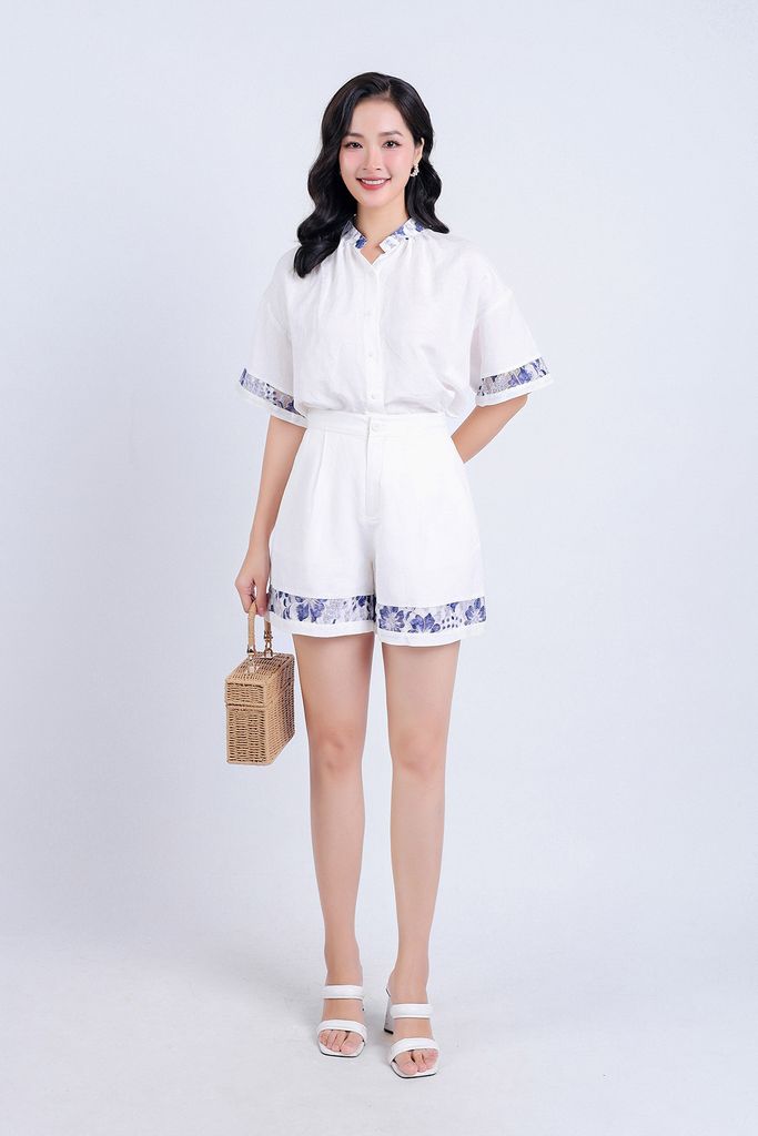 BAS33134 - Áo kiểu dạo phố vải Linen dáng suông cổ tàu phối ren tạo kiểu tay loe - PANTIO