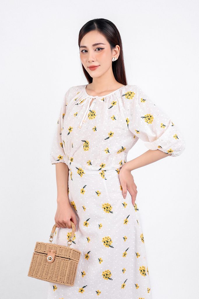 BAS53235 - Áo sơ mi dạo phố vải thô dáng suông cổ tròn phối dây thắt nơ tạo kiểu tay áo lửng gấu áo bo chun - PANTIO